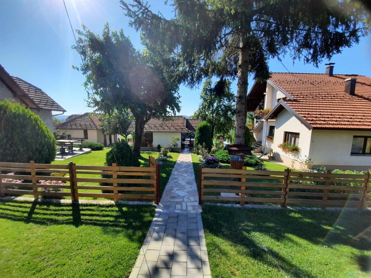 Seoski Turizam Melovic Rozanstvo Luaran gambar