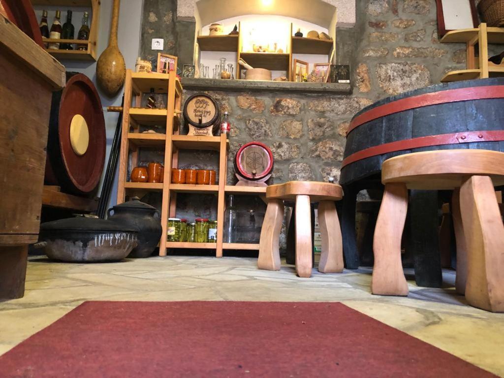 Seoski Turizam Melovic Rozanstvo Luaran gambar