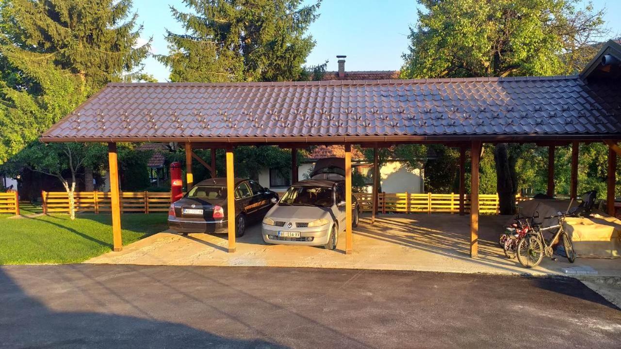Seoski Turizam Melovic Rozanstvo Luaran gambar