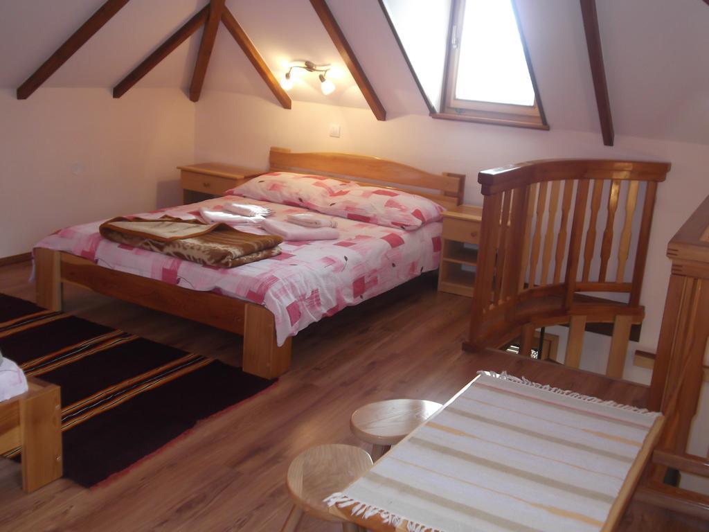 Seoski Turizam Melovic Rozanstvo Luaran gambar