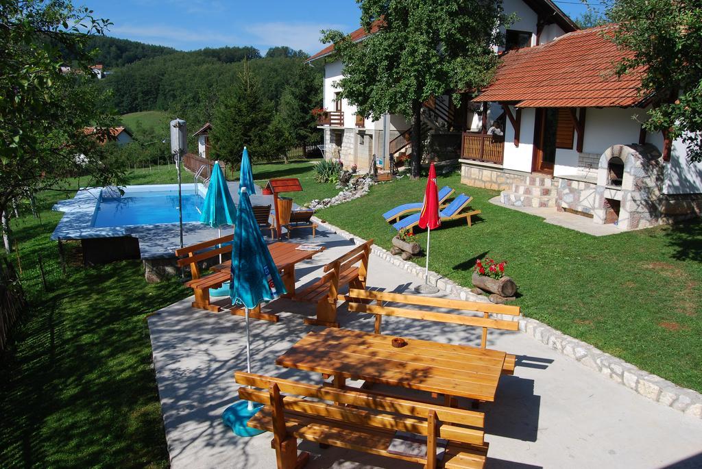 Seoski Turizam Melovic Rozanstvo Luaran gambar